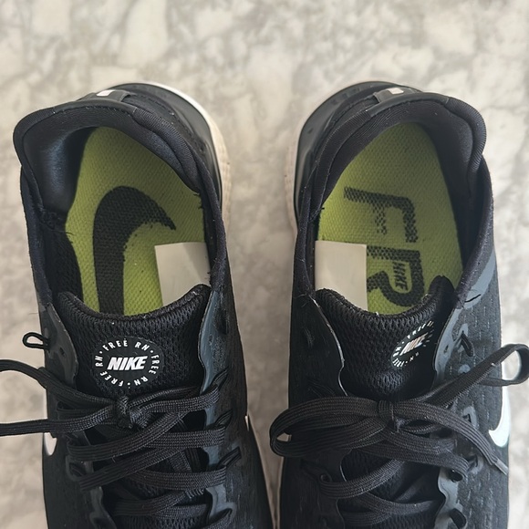 Nike Black and White Athletic Sneakers - Picture 4 of 5